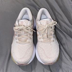 ASICS running shoes size 6.5